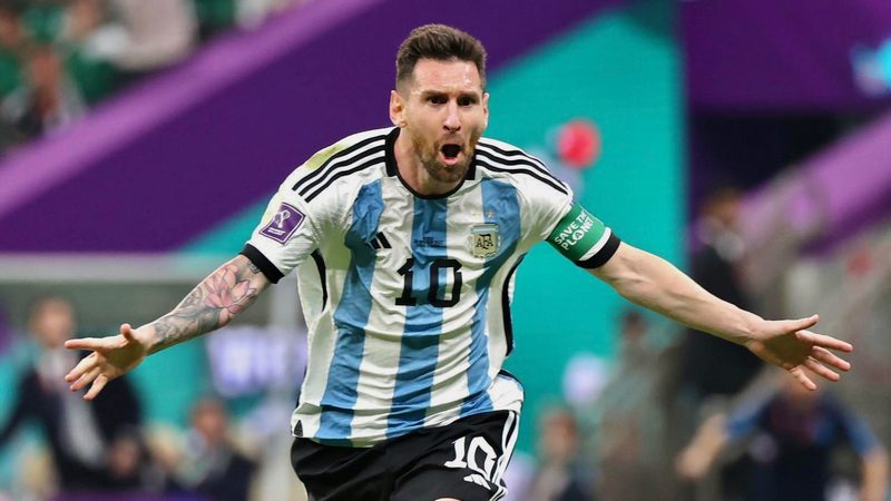 Ngoài tài năng xuất chúng của mình, Lionel Messi được người hâm mộ đánh giá là một trong những cầu thủ đẹp trai nhất World Cup 2022